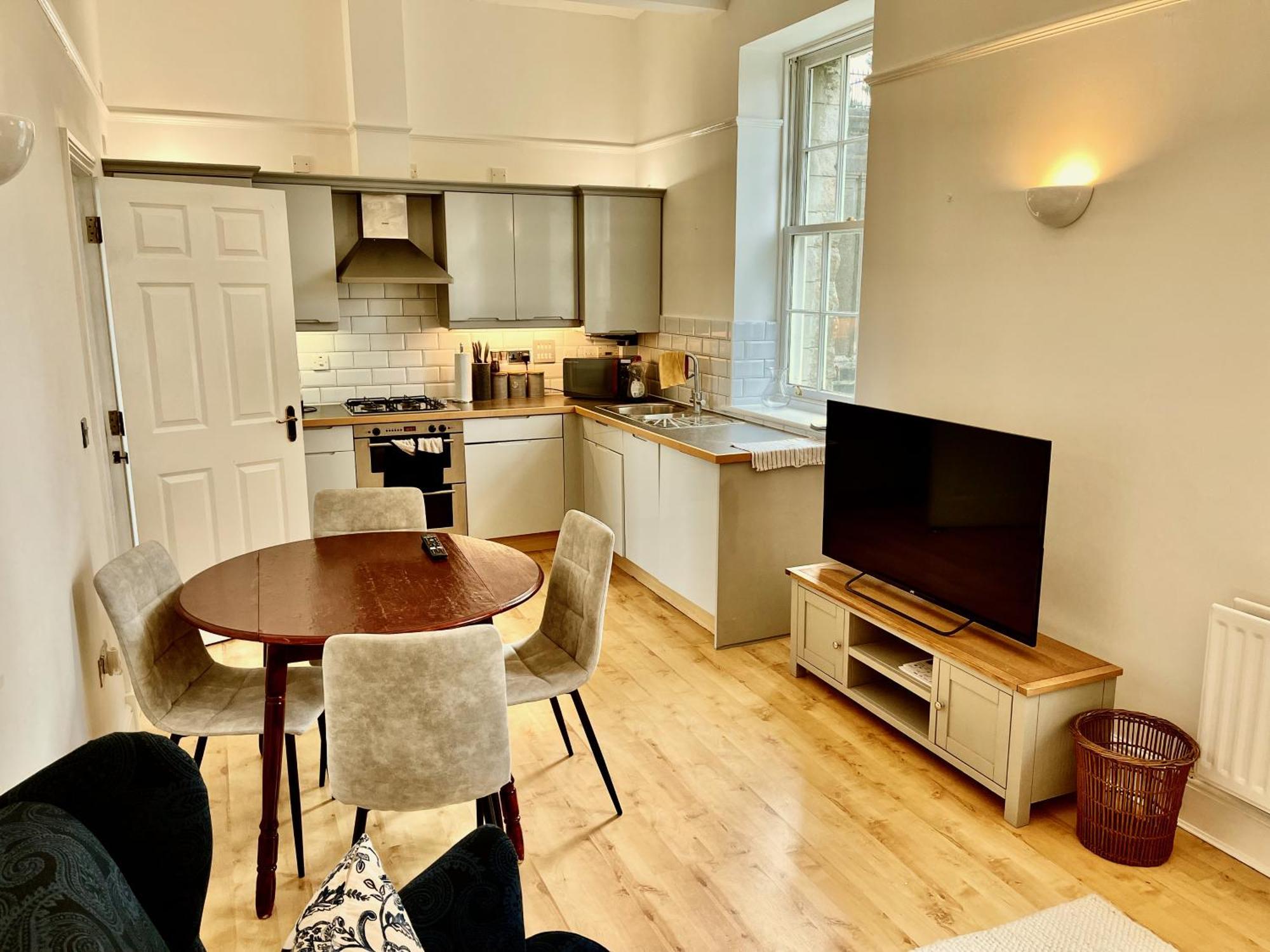 St Andrews Apartments Μέιντστοουν Εξωτερικό φωτογραφία