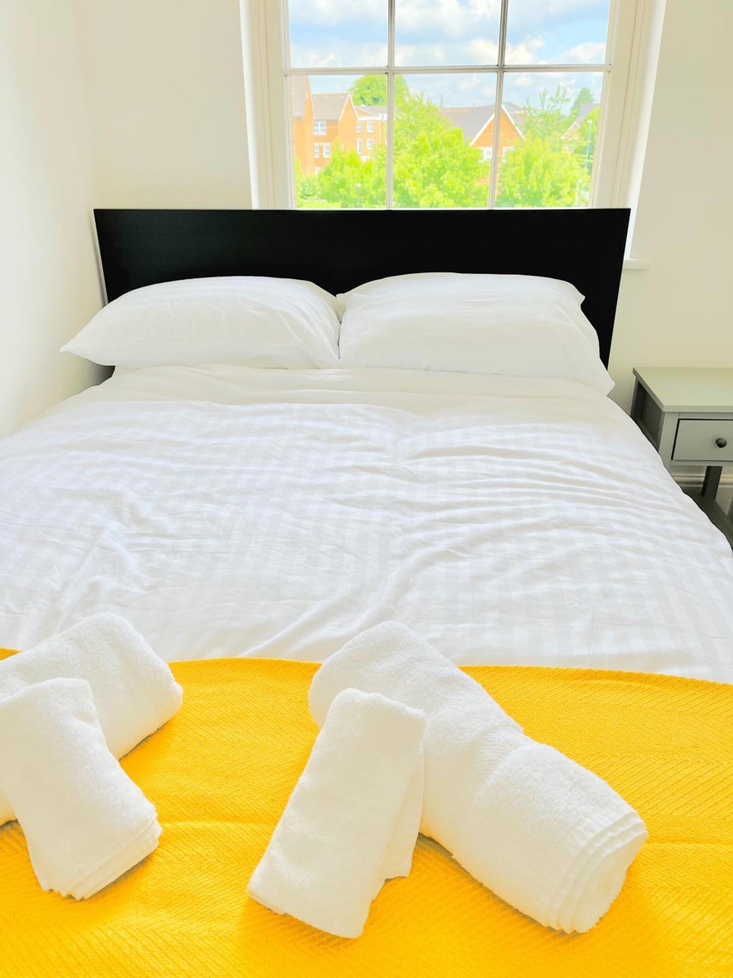 St Andrews Apartments Μέιντστοουν Εξωτερικό φωτογραφία