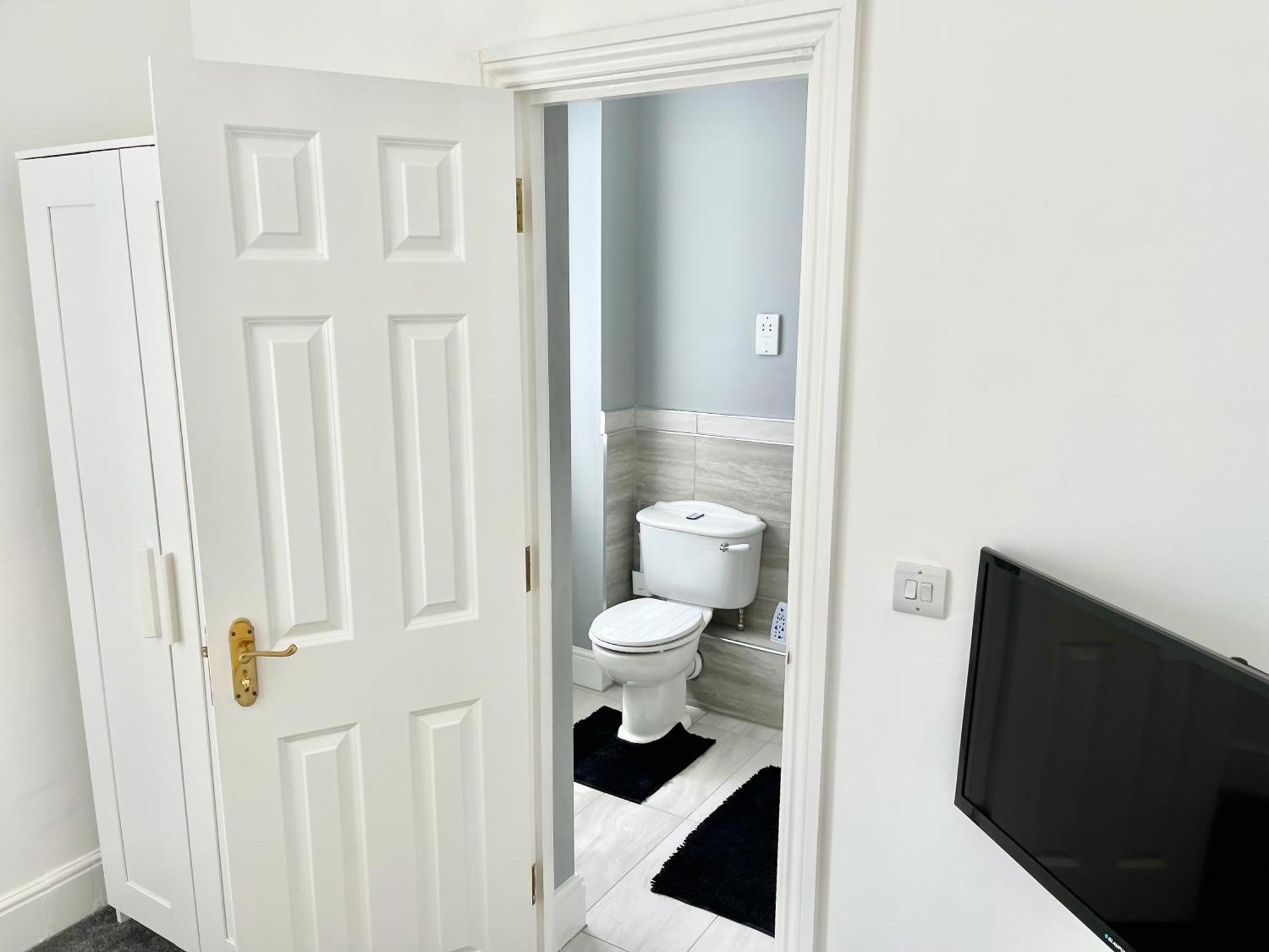 St Andrews Apartments Μέιντστοουν Εξωτερικό φωτογραφία