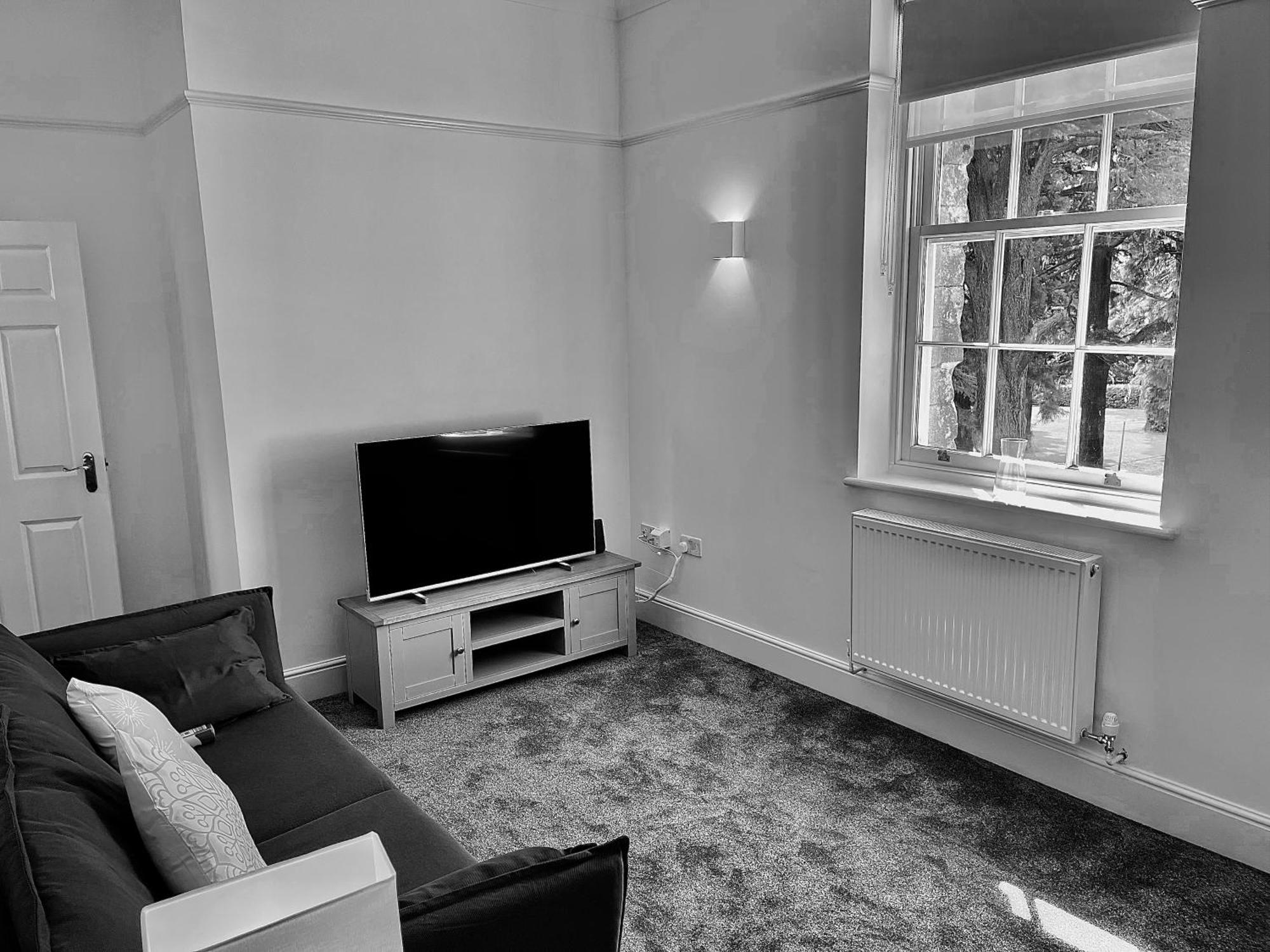 St Andrews Apartments Μέιντστοουν Εξωτερικό φωτογραφία