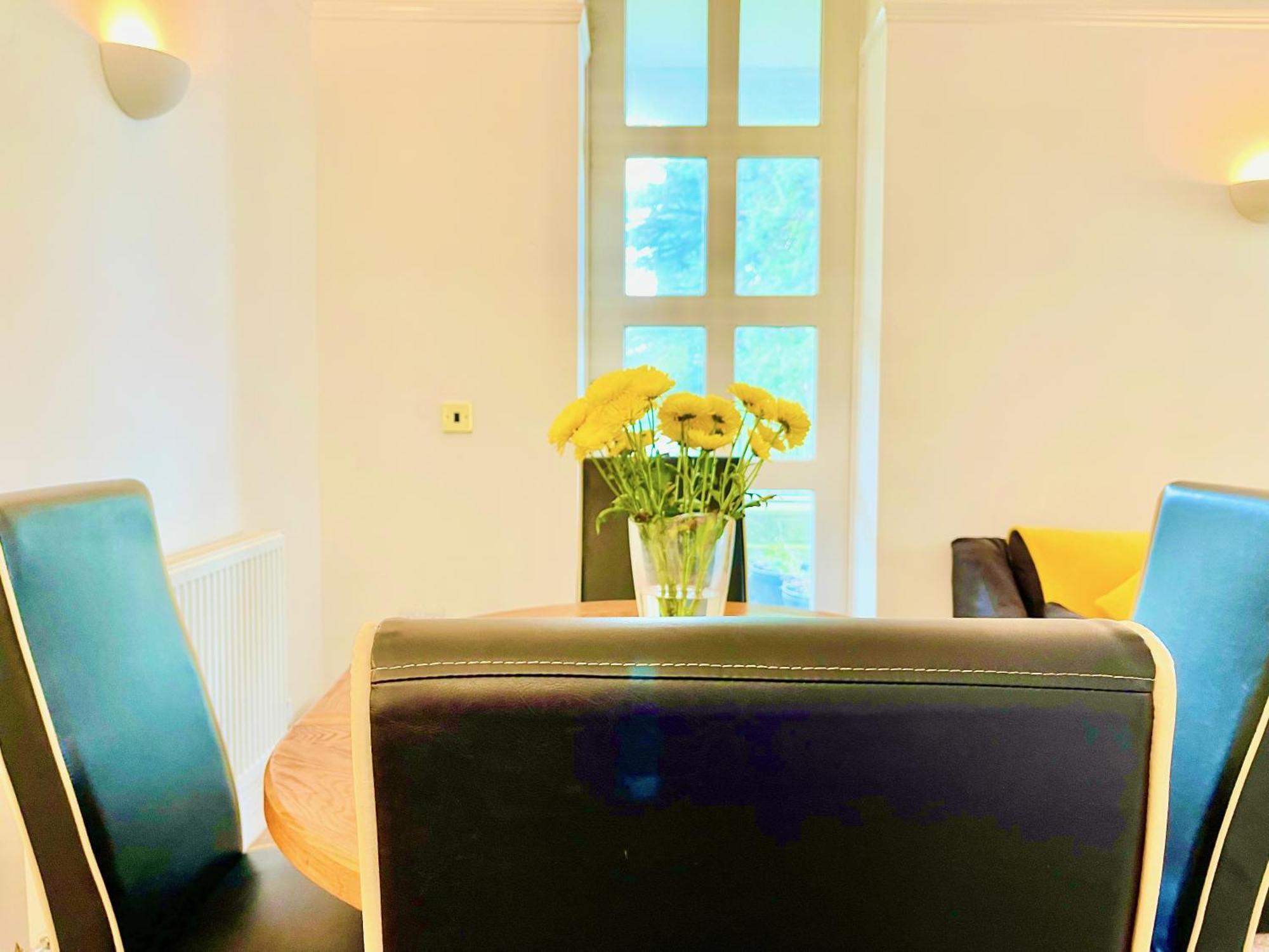 St Andrews Apartments Μέιντστοουν Εξωτερικό φωτογραφία