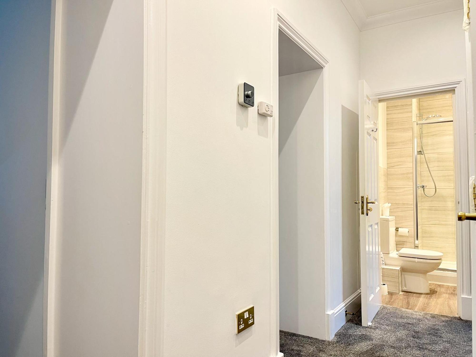 St Andrews Apartments Μέιντστοουν Εξωτερικό φωτογραφία